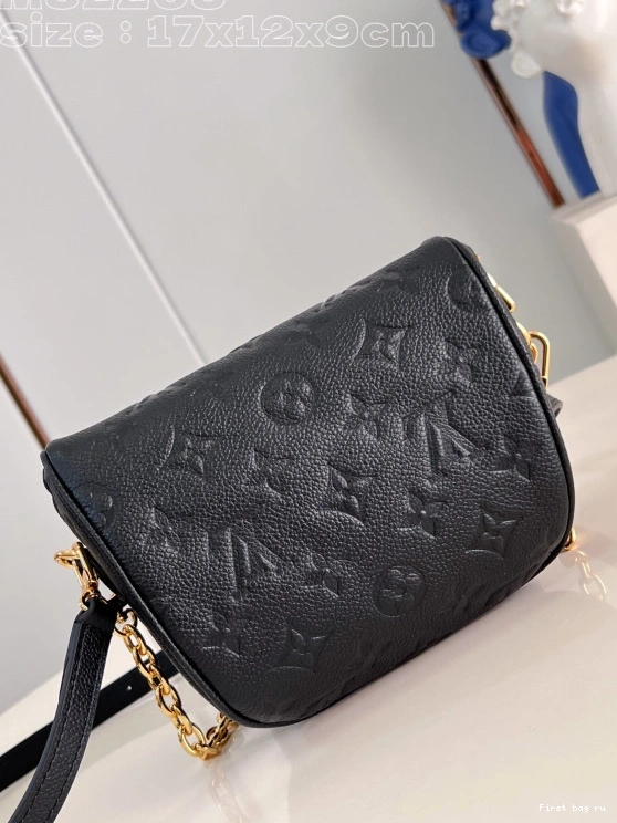 First bag ru LOUIS MINI BUMBAG-17-12-9.5CM VUITTON 0717